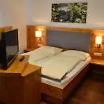 Hotel Kaeferhube 3*