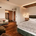 Kaeferhube Hotel